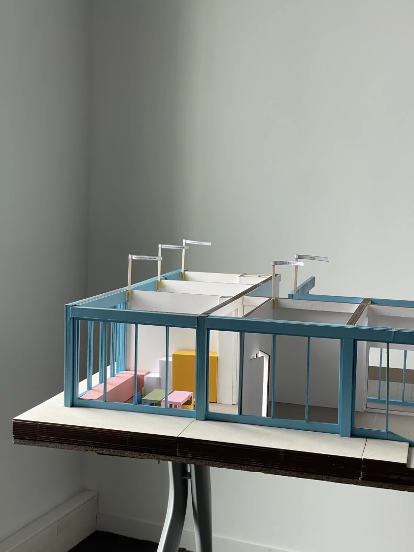 photo de maquette ateliers de concertation losange architectes centre de santé du blosne