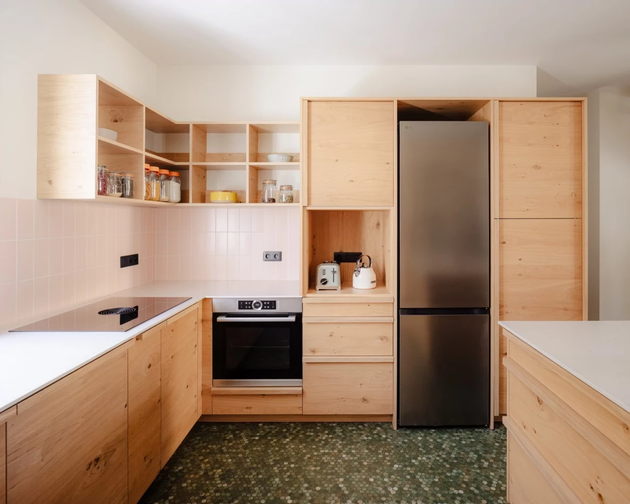 cuisine carrelage chêne aménagement intérieur rénovation architecture design